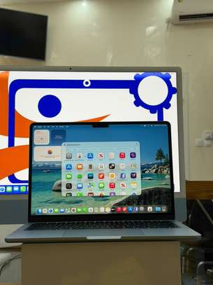 MacBook Air 13.6" M5 (16 Go RAM / 512 Go SSD) image 5