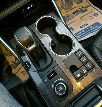 Toyota Highlander PLATINIUM 2023 image 7
