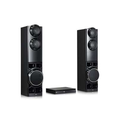 HOME CINEMA LG 1250 WATT LHD687BG image 4