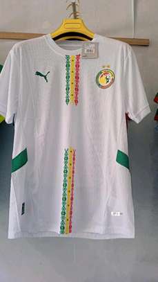 Vente de maillots et articles de sport image 10