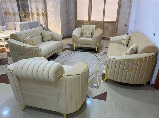 Salon Multidimensionnel image 4