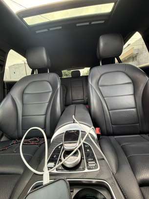 Mercedes-Benz GLC 2018 Full Options image 11