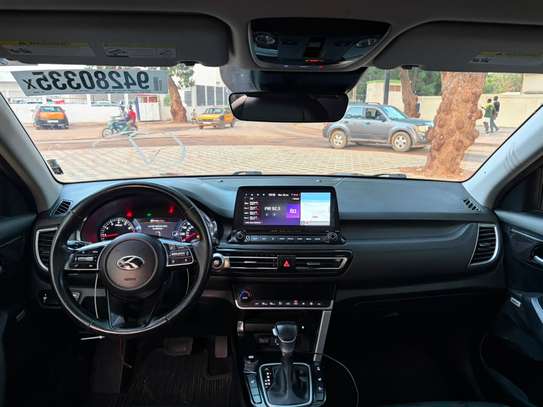 Kia Seltos SX image 12