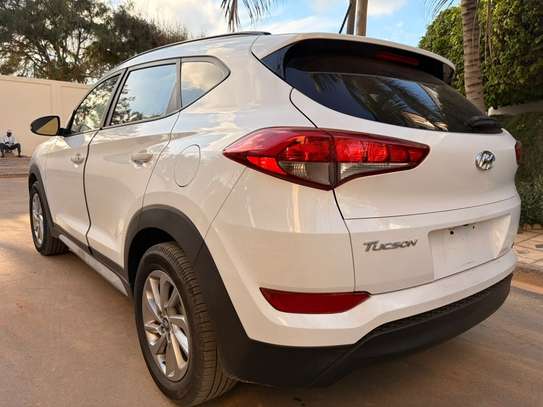 Hyundai Tucson 2017 image 6