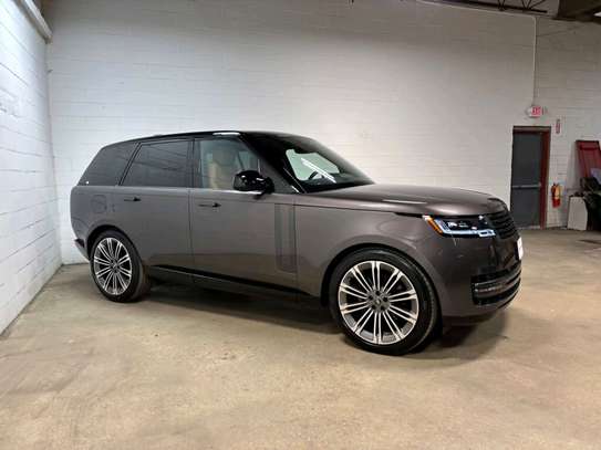 Range Rover P400 SE AWD 2025 image 3
