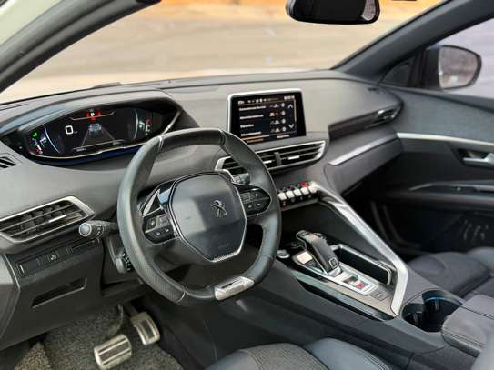 Peugeot 3008 gt Line 2018 image 4