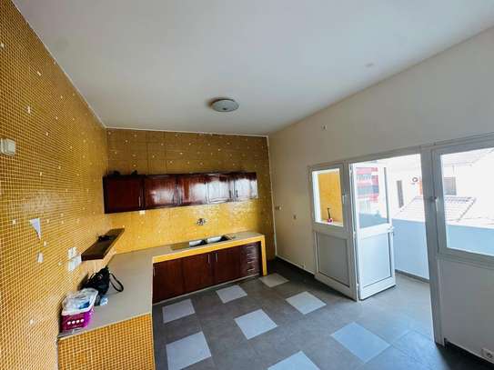 Appartement F4 à Louer Point e image 10