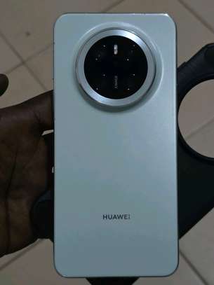 Huawei Mate 70 512GB 12GB ram 2sim image 3