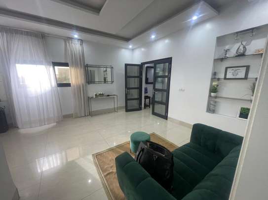 Appartement Meublé à Louer à Fann Résidence image 3