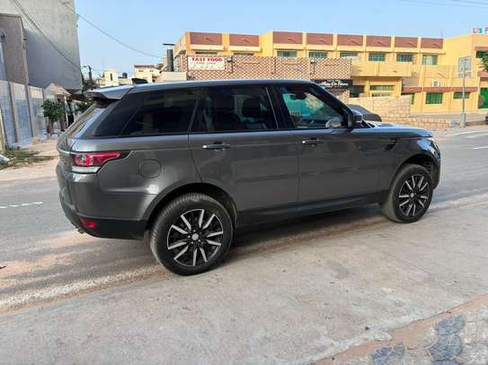 Range Rover sport 2018 diasel image 7