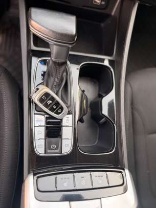 HYUNDAI TUCSON 2022 image 12
