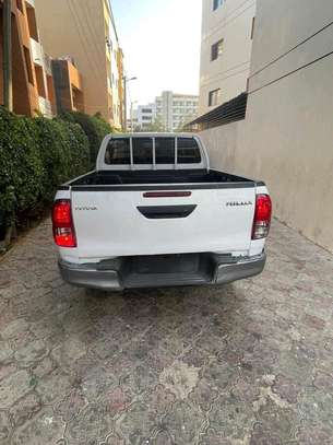 Location pick-up Toyota HILUX Européenne image 14