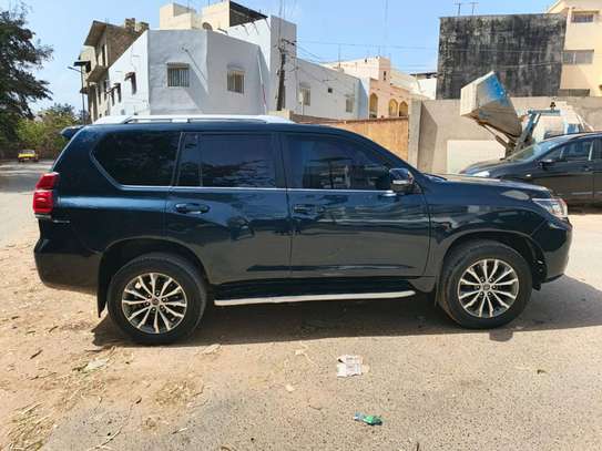 TOYOTA PRADO VX 2020 image 5