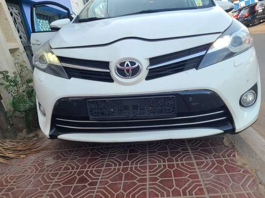 Toyota verso 2016 image 3