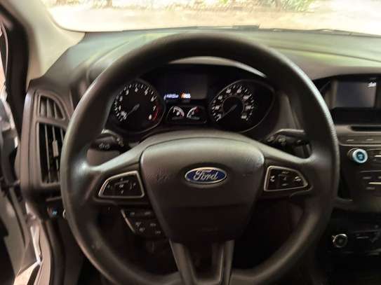 Ford Focus 2017 image 4