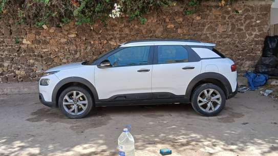Citroën C4 SUV 2021 image 2