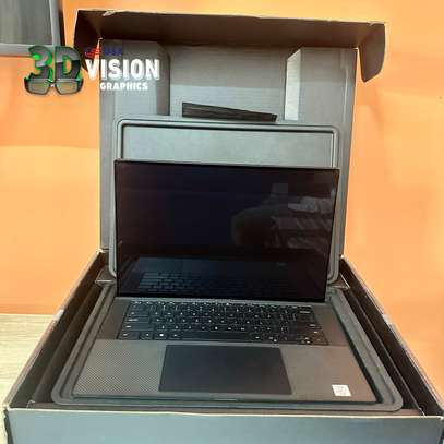 Dell Precision 5550 Workstation / Gameur avec 4Go graphique image 4