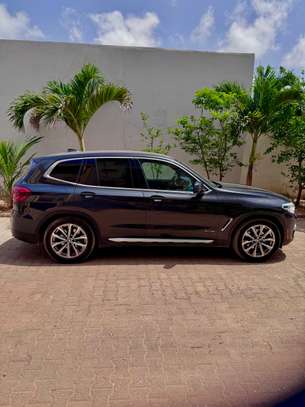 BMW X3 XDRIVE30i 2018 image 3