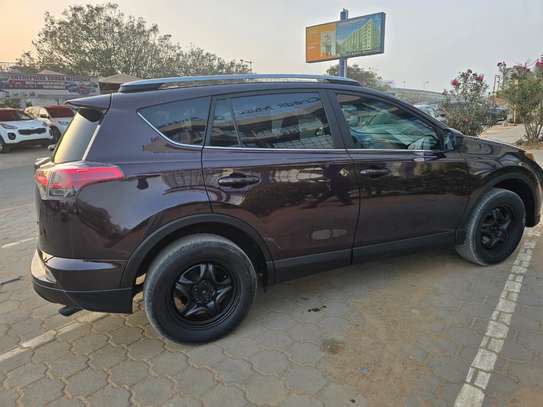 Toyota rav4 2018 image 5