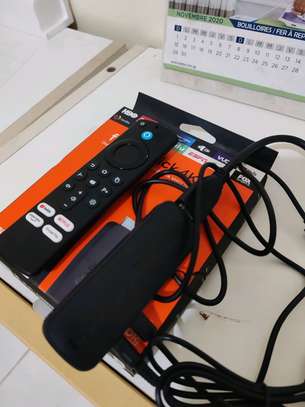 CLÉ ANDROID PLUS ABONNEMENTS IPTV PREMIUM image 3