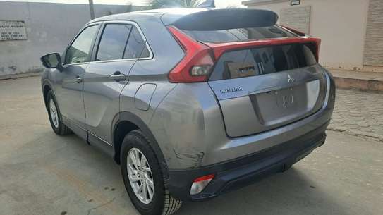 Mitsubishi éclipse 2019 super clean image 5