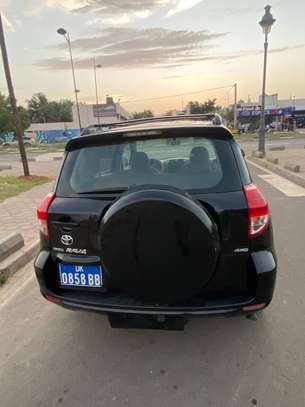 TOYOTA RAV4 2010 image 3