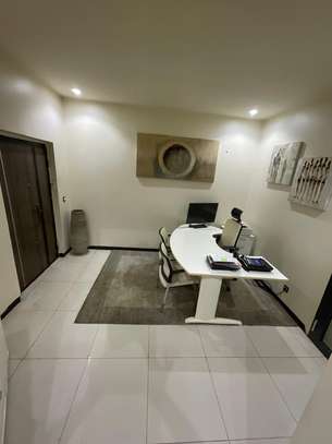 Appartement à vendre aux Almadies image 2