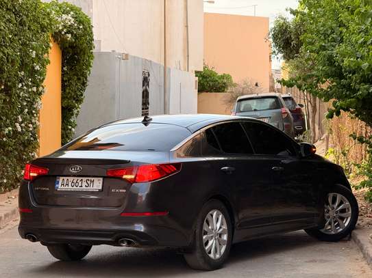 Kia berline noire feux LED très bon état image 10