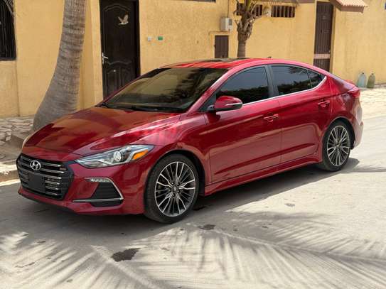 Elantra 2018 image 15