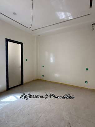 Appartement F4 à louer à Sacré-Cœur (derrière Auchan image 8