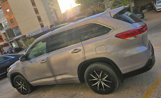 Toyota Highlander Limited Hybride 2016 image 4