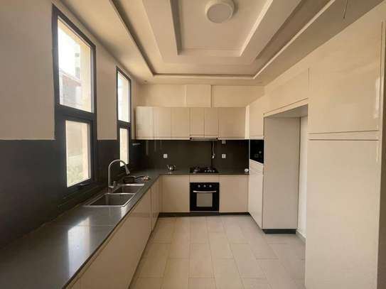 UN APPARTEMENT DE GRAND STANHING A LOUER AUX ALMADIES image 3