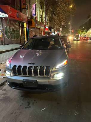 Jeep Cherokee Année 2017 image 4