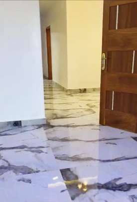 APPARTEMENT F3 À LOUER AUX ALMADIES RECASEMENTS image 6