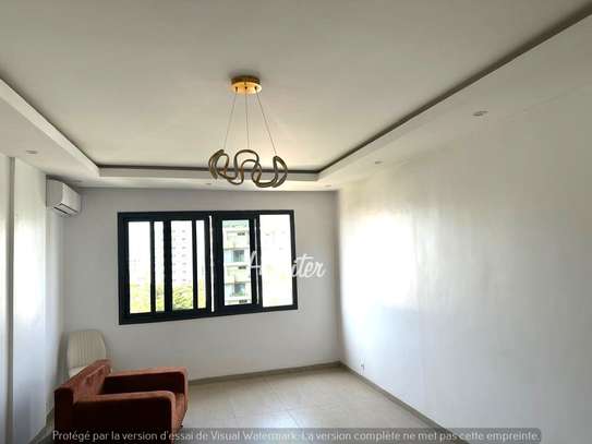 Appartement à louer au Point E image 5