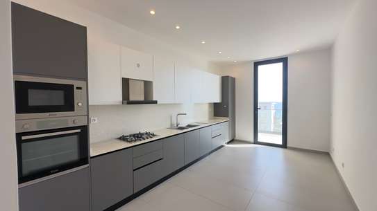 Appartement à louer aux Almadies avec vue sur la mer image 4