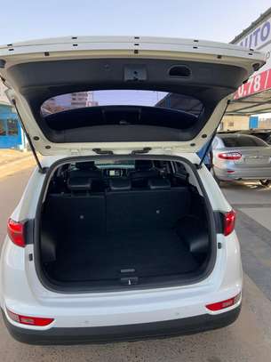 Kia Sportage diesel full options image 2