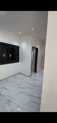 Appartement à vendre à la Cité Mackiyou Faye image 3
