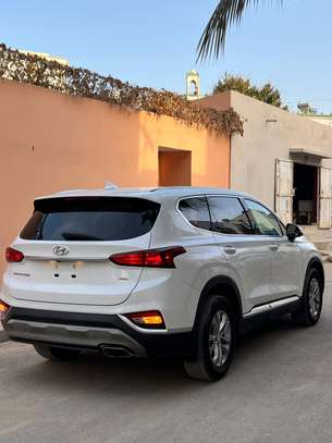 Hyundai Santa Fe 2019 image 6