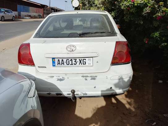 Toyota Avensis liftback 2008 image 9
