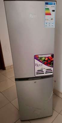 Réfrigérateur Roch 149L: 96L friseur, 53L congel image 4