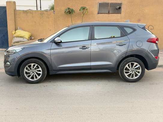 Hyundai  Tucson evgt 2017 image 6