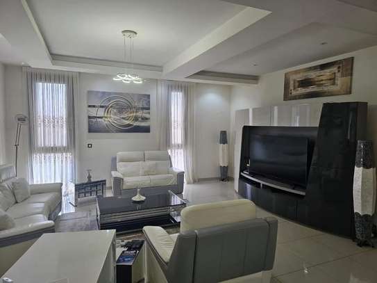 Jolie Appartement à vendre aux Almadies vers Casino image 2