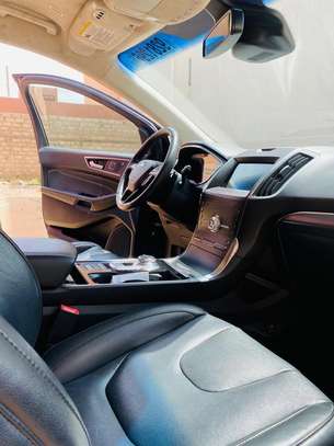 Location FORD EDGE TITANIUM image 7