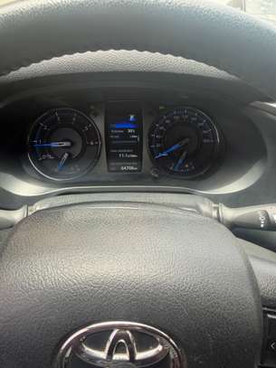 TOYOTA HILUX ADVENTURE image 4
