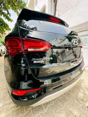 Hyundai santafe 2017 image 6