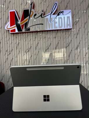 Surface pro 12 16/512 image 4