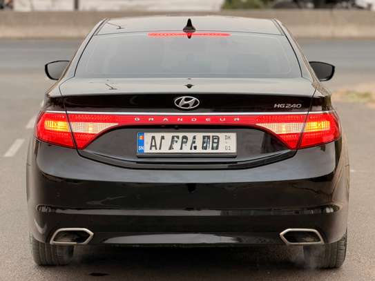 HYUNDAI GRANDEUR 2015/16 image 5