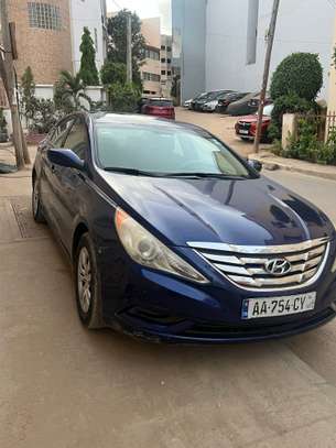 Hyundai Sonata clean image 2