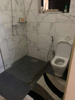 Appartement F2 à louer à Mermoz image 10